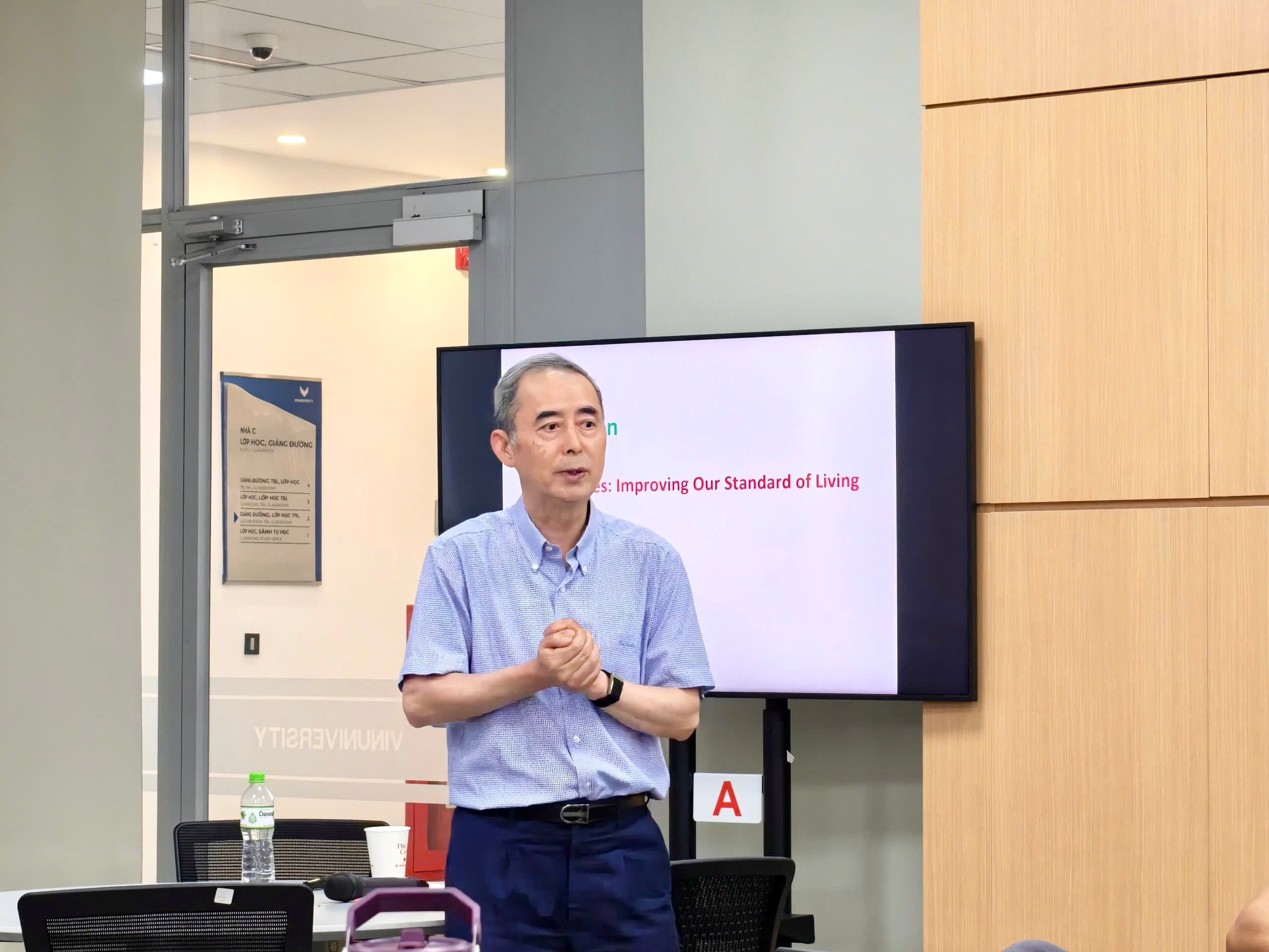 Distinguished Scientist Prof. Kang Li Explores Advanced Membrane Technologies for Quality-of-Life Enhancement